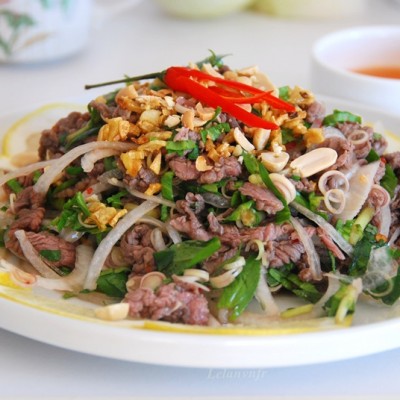 Gỏi bò tái chanh