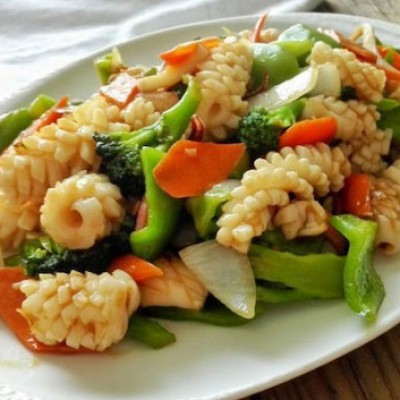 Mực né bông cải